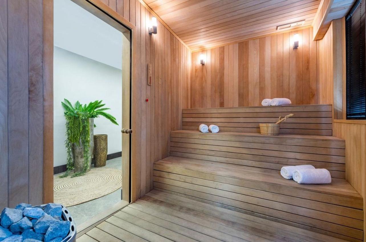 Nova Luxe Hotel & Residences Batumi Ngoại thất bức ảnh