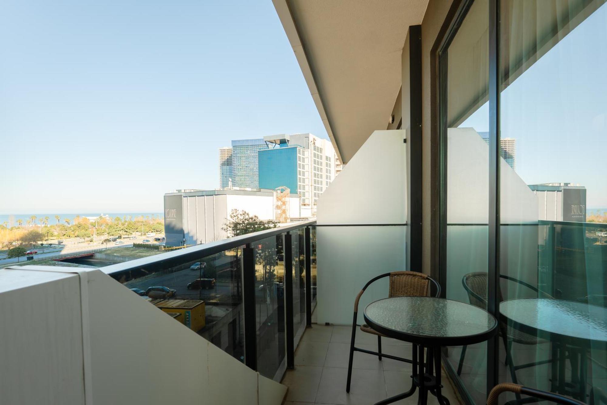 Nova Luxe Hotel & Residences Batumi Phòng bức ảnh