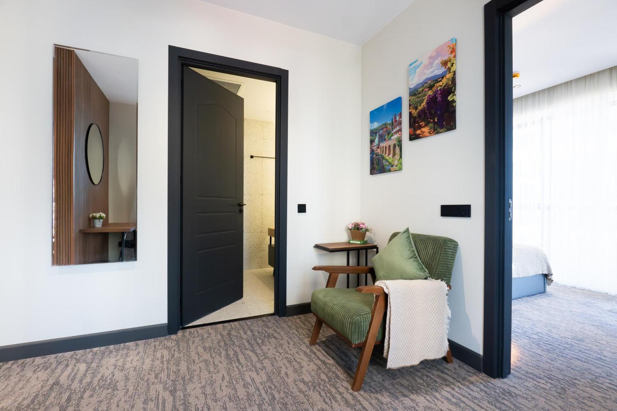 Nova Luxe Hotel & Residences Batumi Ngoại thất bức ảnh