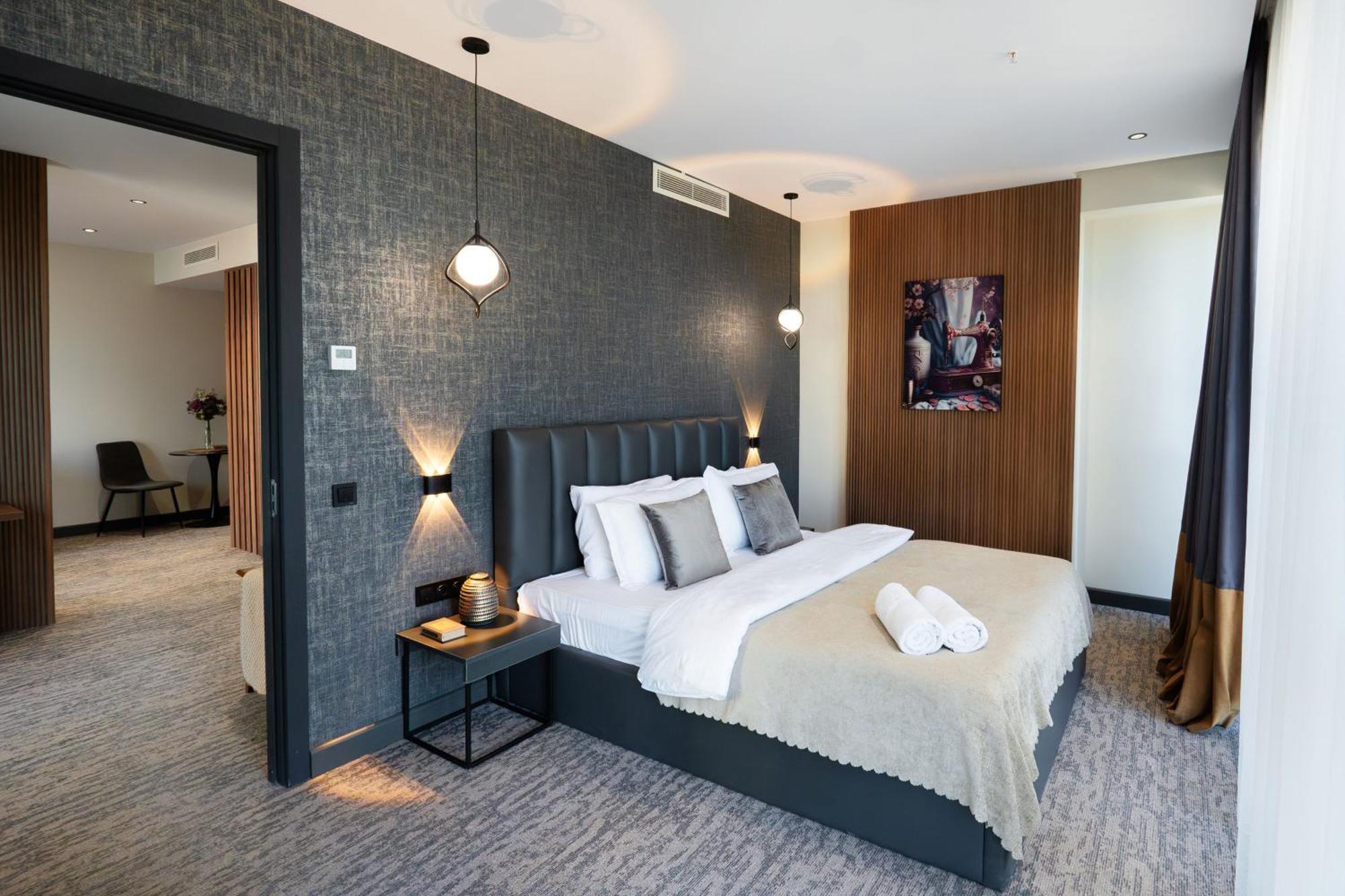 Nova Luxe Hotel & Residences Batumi Ngoại thất bức ảnh